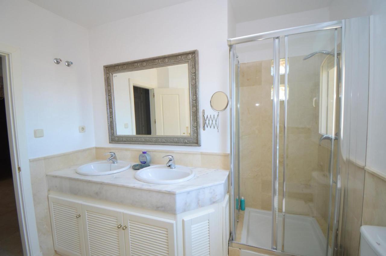 Lomas De Riviera 3 Bed Townhouse