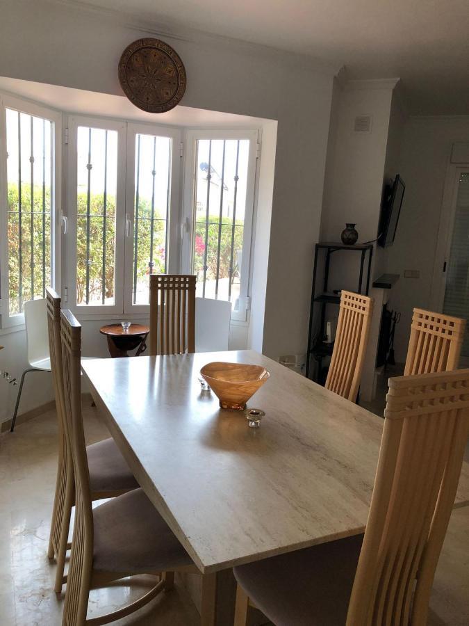 Lomas De Riviera 3 Bed Townhouse *
