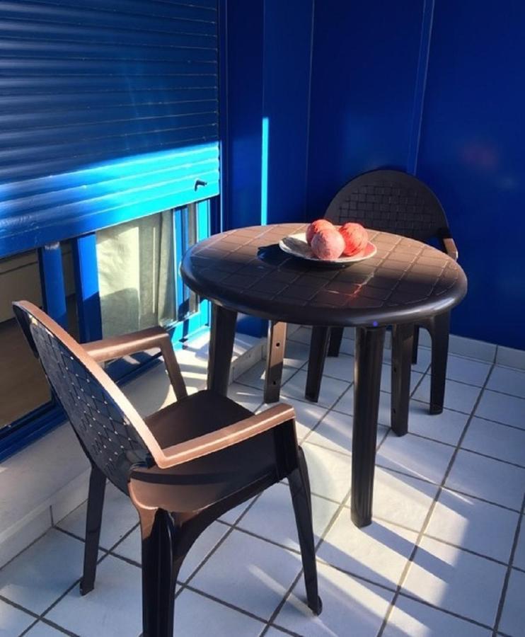 Piso Frente Al Mar Primera Linea De Playa En Con Parking Gratuito Appartement *