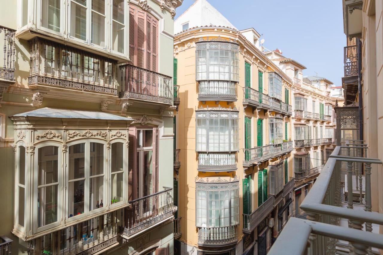 Lägenhet Balcones De Larios: Beautiful Balconies Next To Plaza De La Constitucion Málaga
