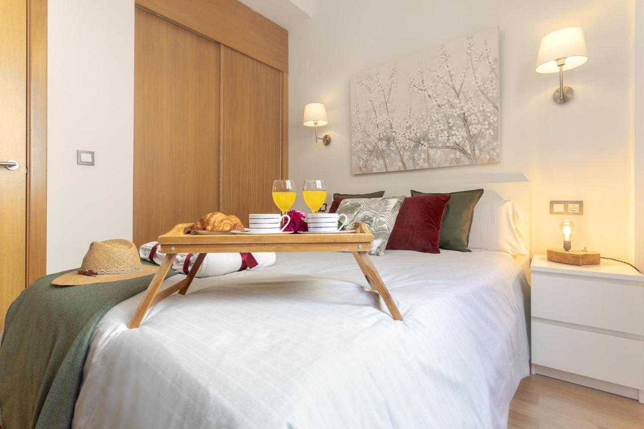 Apartamento -malagasunapts-romantic Private Terrace&shared Pool Málaga