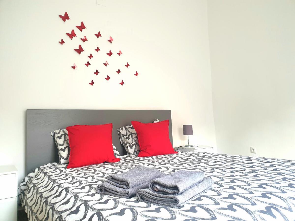 Sunny Malaga Centre Flats, 2 Options, With Balcony Or Terrace Apartment