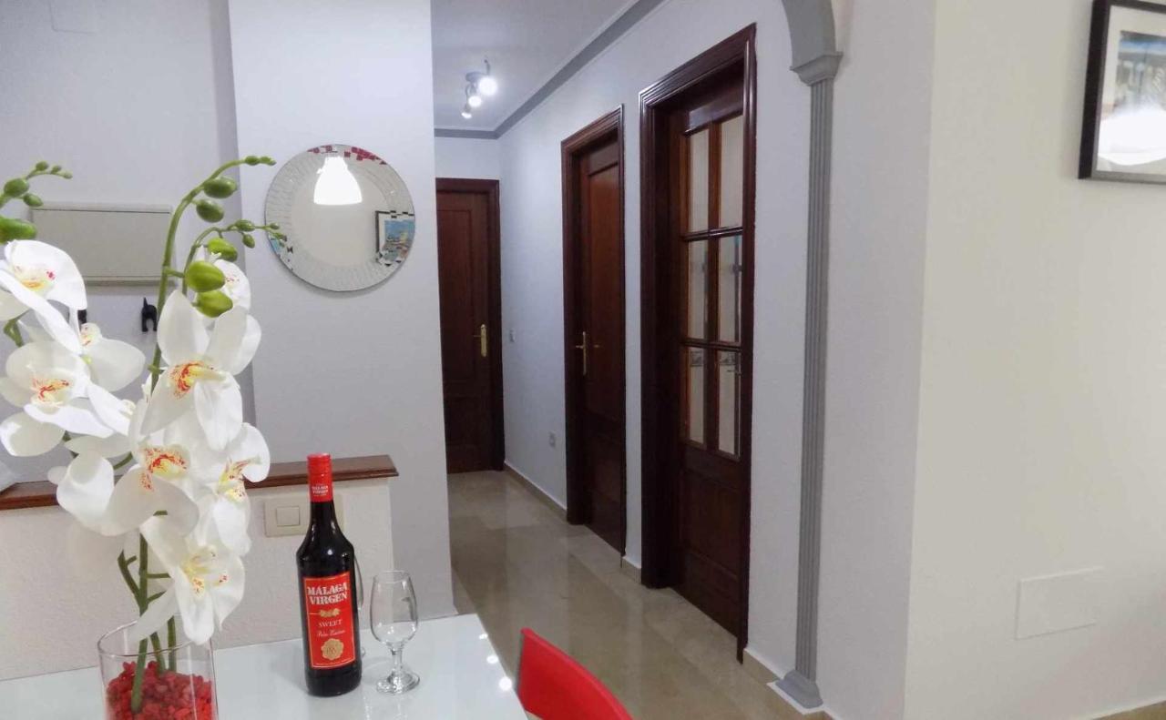 Apartment La Farola Centro De Con Parking 445 Max Málaga