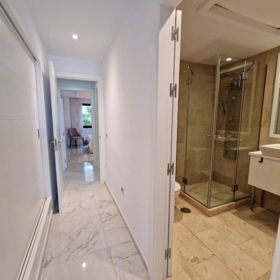 Apartment Casares Del Mar Luxury Malaga