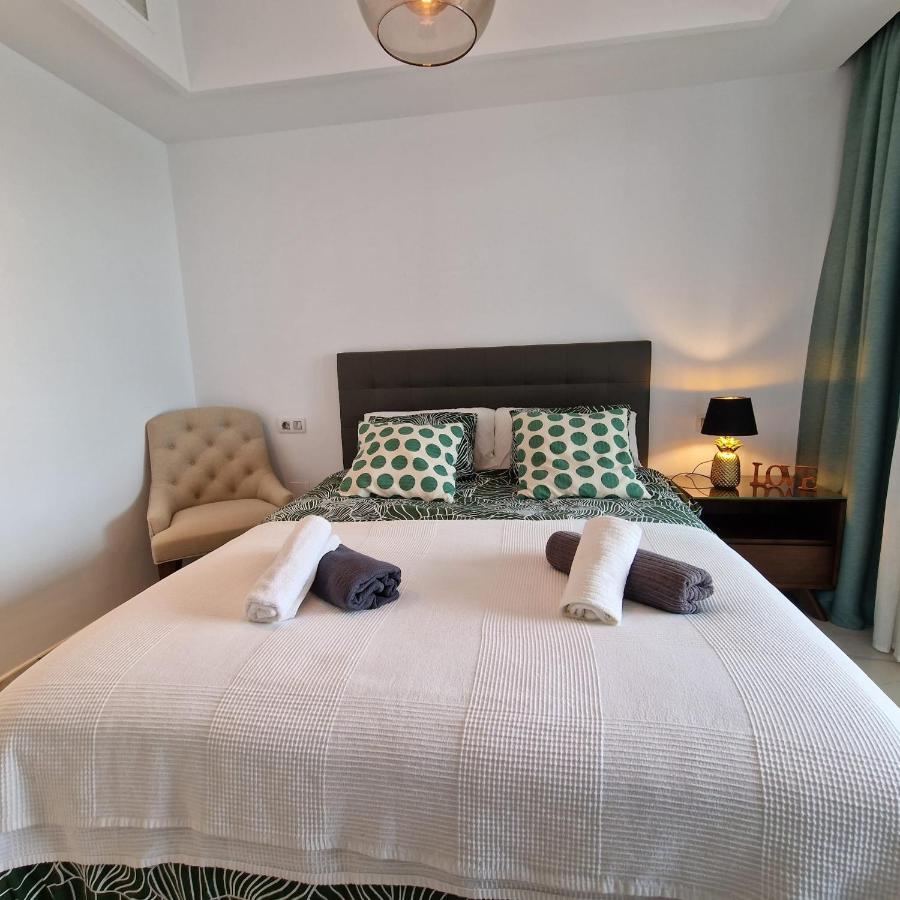 Casares Del Mar Luxury Apartment Malaga