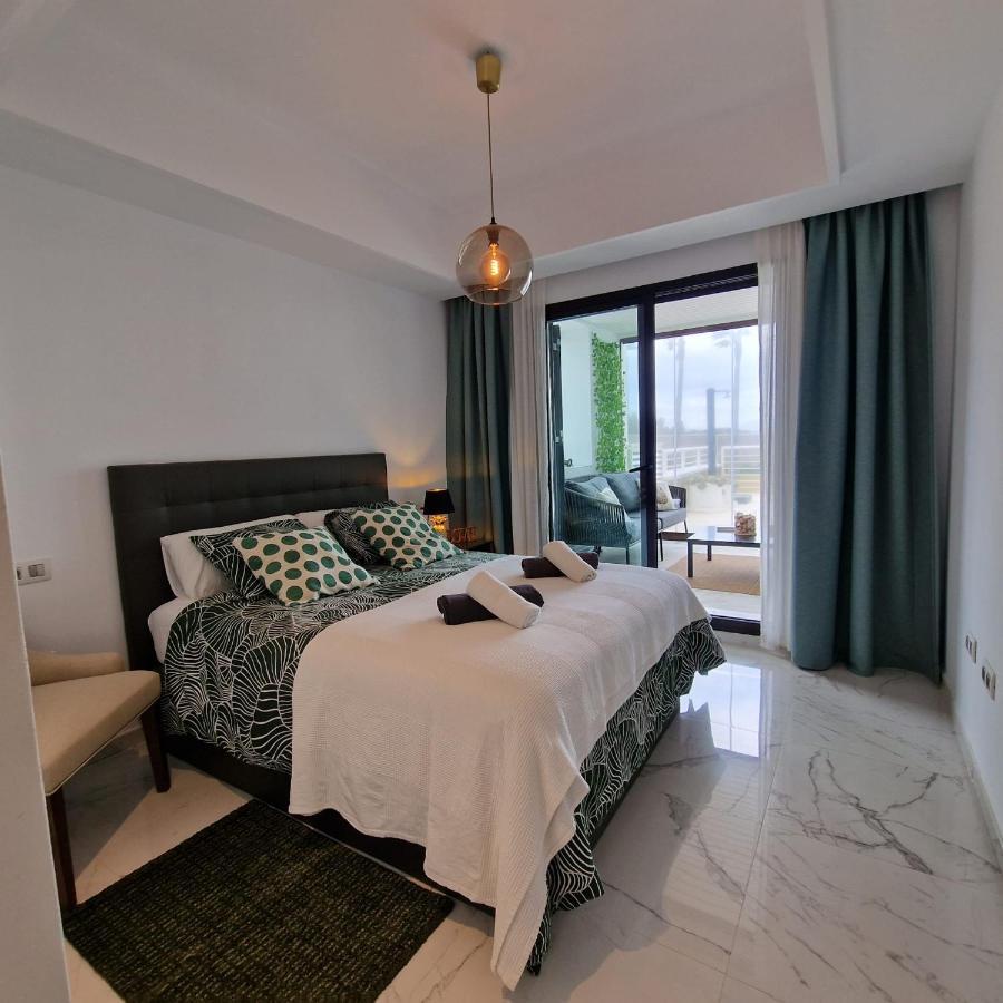 Casares Del Mar Luxury Apartment Malaga