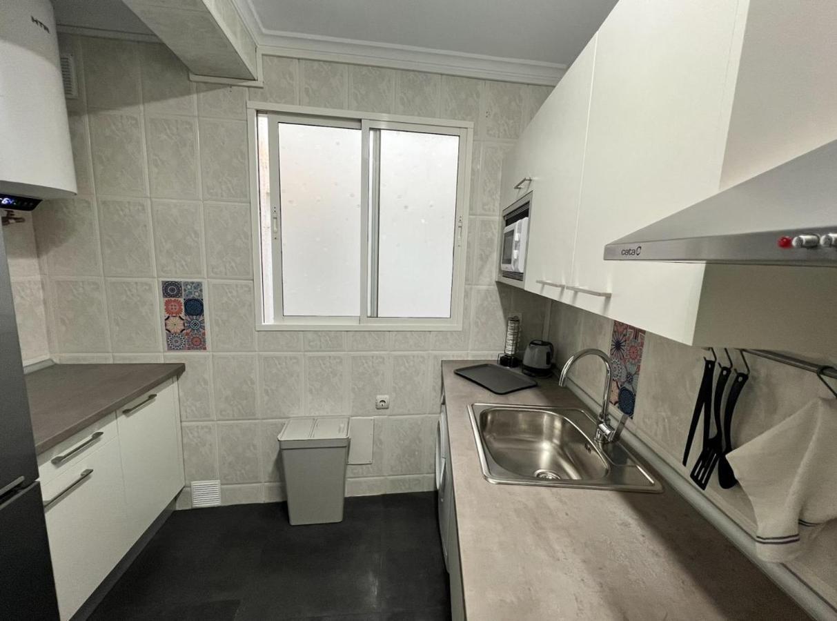 Holidays2malaga 2 Bedroom Armengual De La Mota Close Shopping Center * Málaga