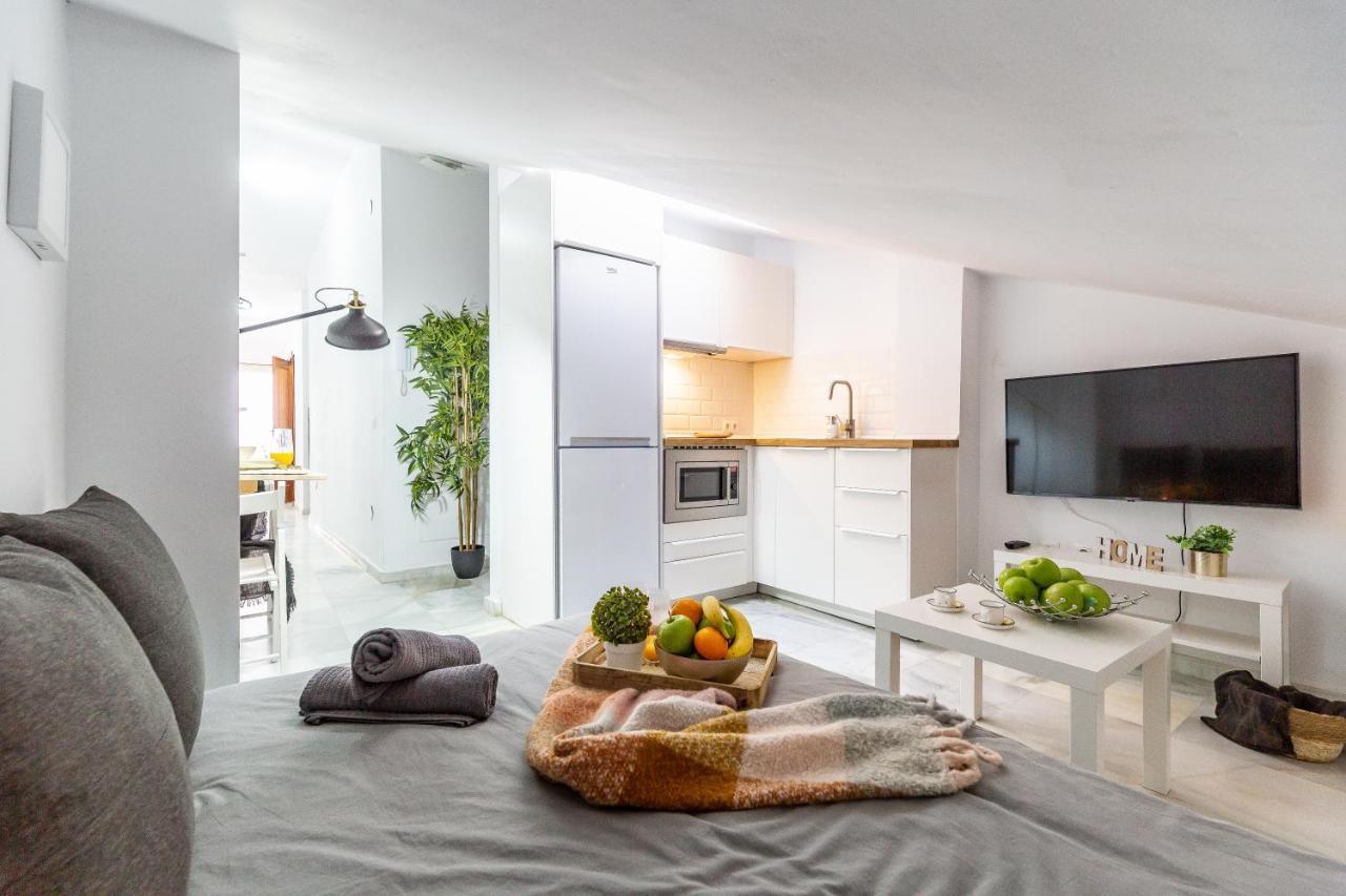 Beautiful Marmoles With Terrace Apartamento Málaga