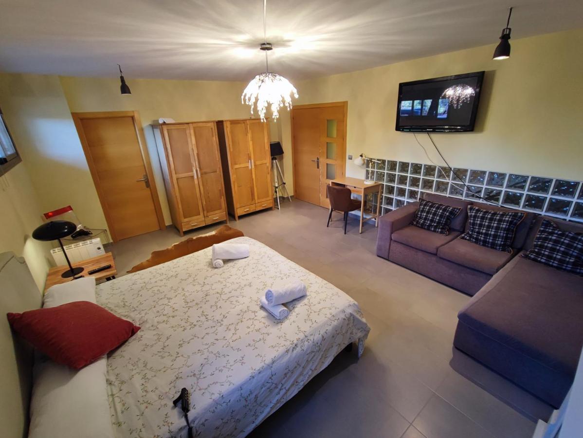 Aguilas Club Bed & Breakfast Málaga