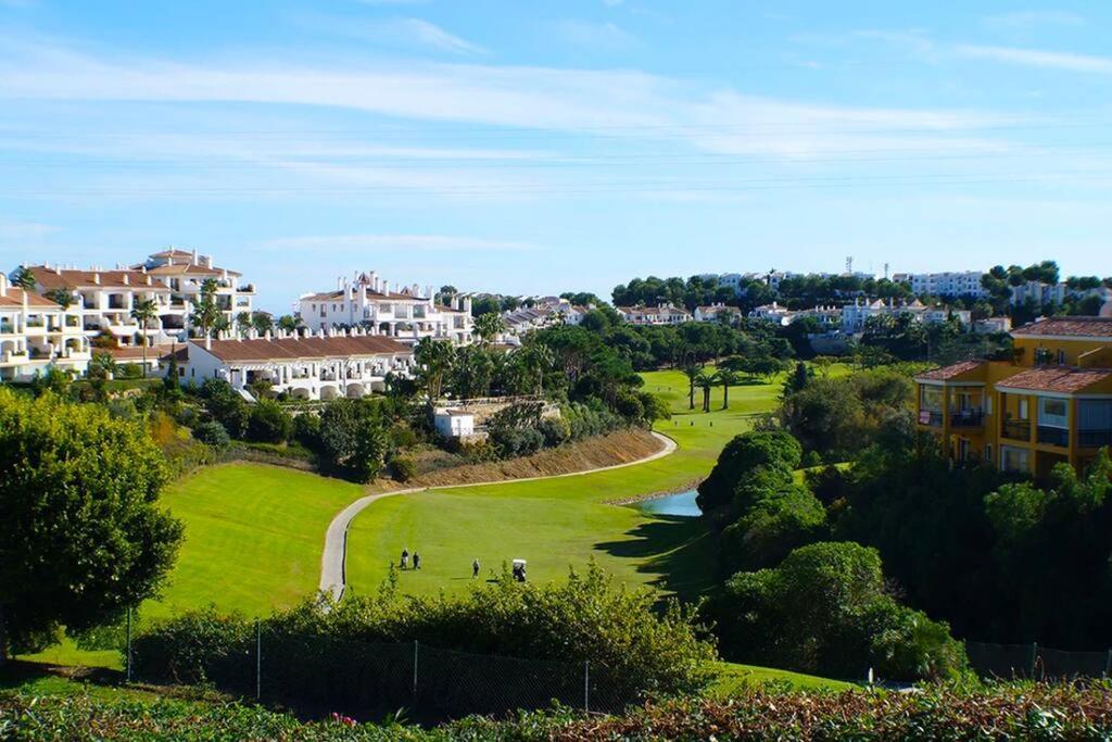 92-apartment With Fantastic Views, Miraflores, Mijas Málaga