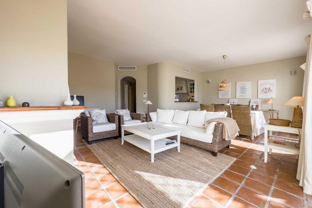 92-apartment With Fantastic Views, Miraflores, Mijas Apartamento