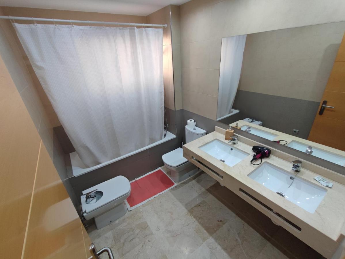 Villa Aguilas Club - Guest House *