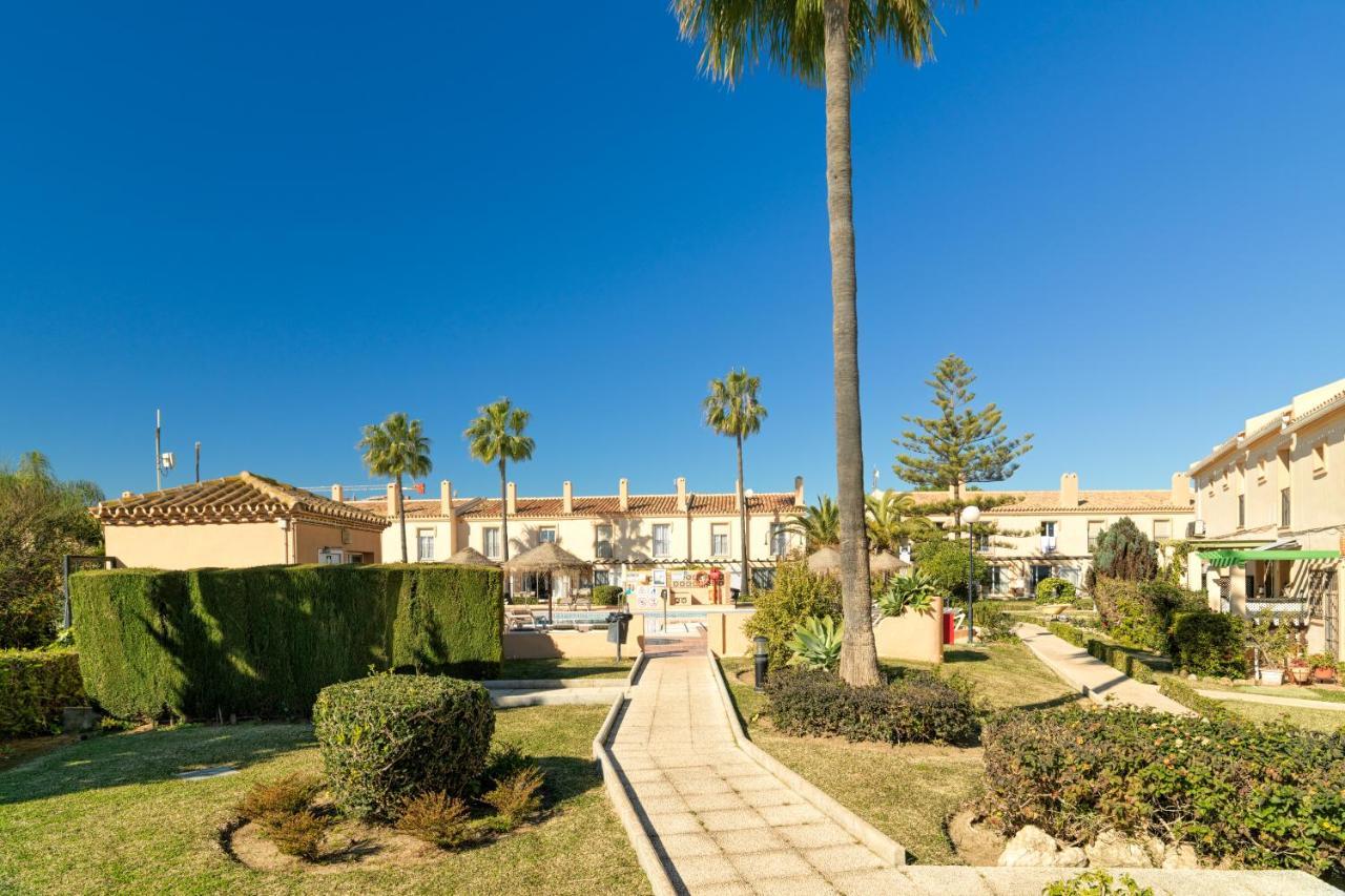 Semesterbostad Spectacular Seaview House In Wyndham Costa Del Sol