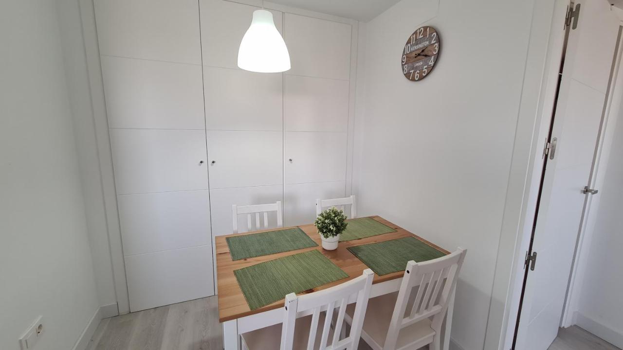 Lovely With Pool In Fuengirola Mijas Costa Leilighet *