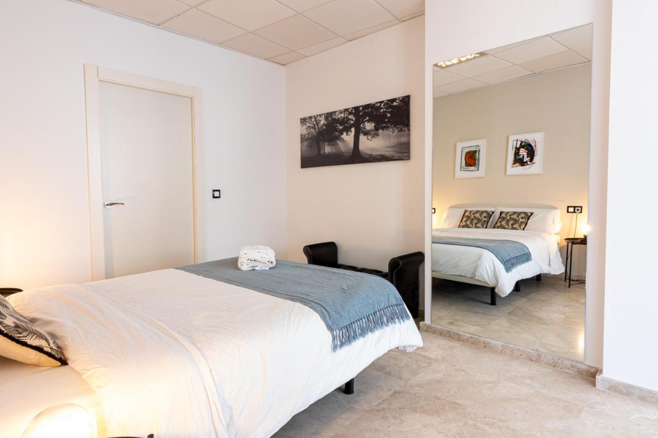 Saenz Gallery By Bossh! Apartment *