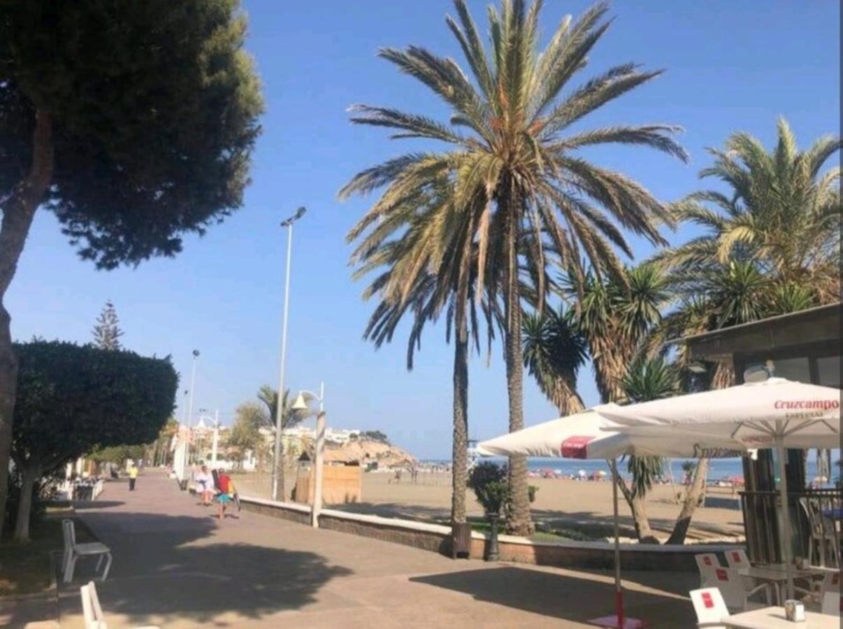 Appartement Water Front Beach Apt A