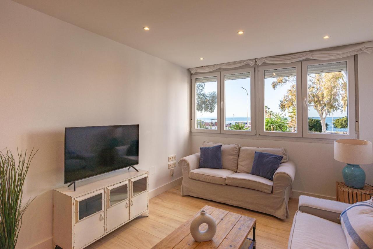 Apartment Sea View With Parking By Lu&cia Malaga