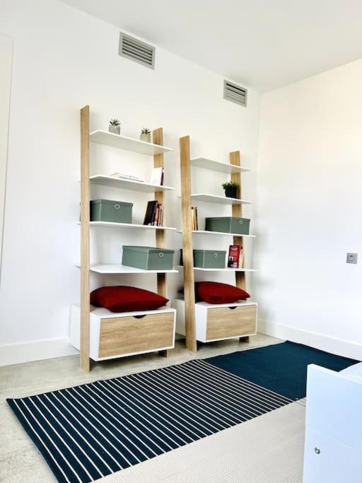 Apartamento Moderno Y Completo Frente Al Mar Málaga