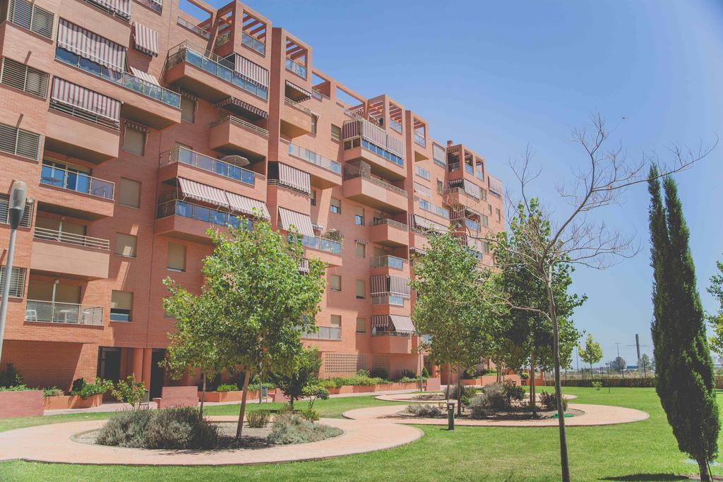 Apartamento Teatinos, Metro, Free Parking & Pool Apartamento