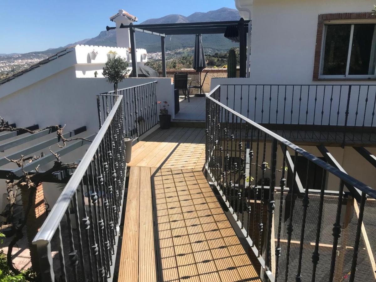 Apartment Views Apartment, Cortijo Fruitful Hills Malaga