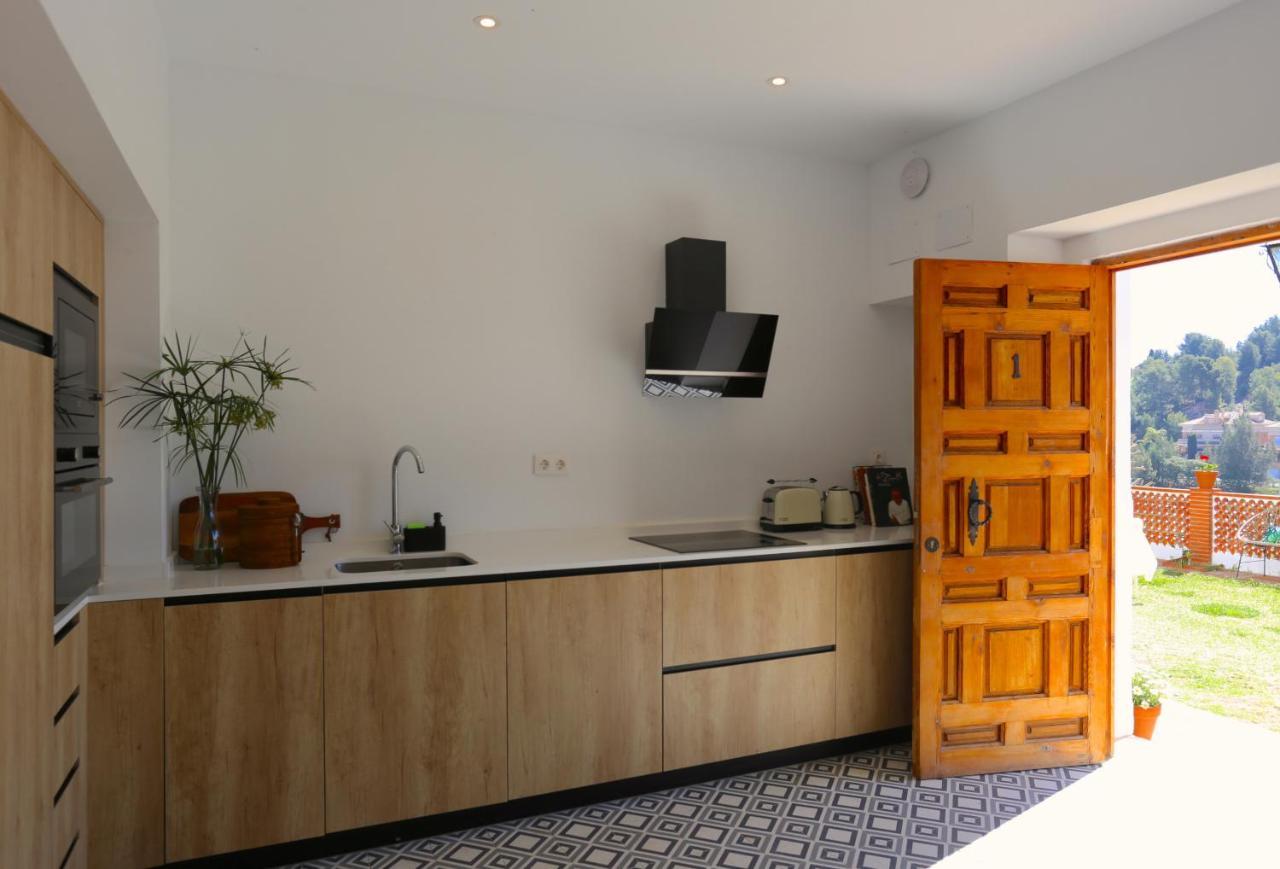 Clavero One Premium