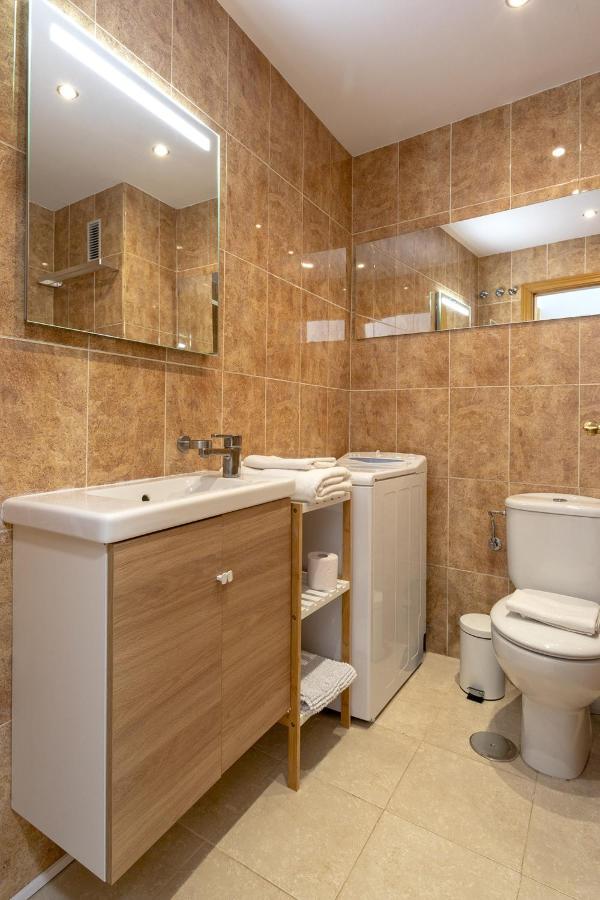 -malagasunapts-central Historic Heart Apartamento