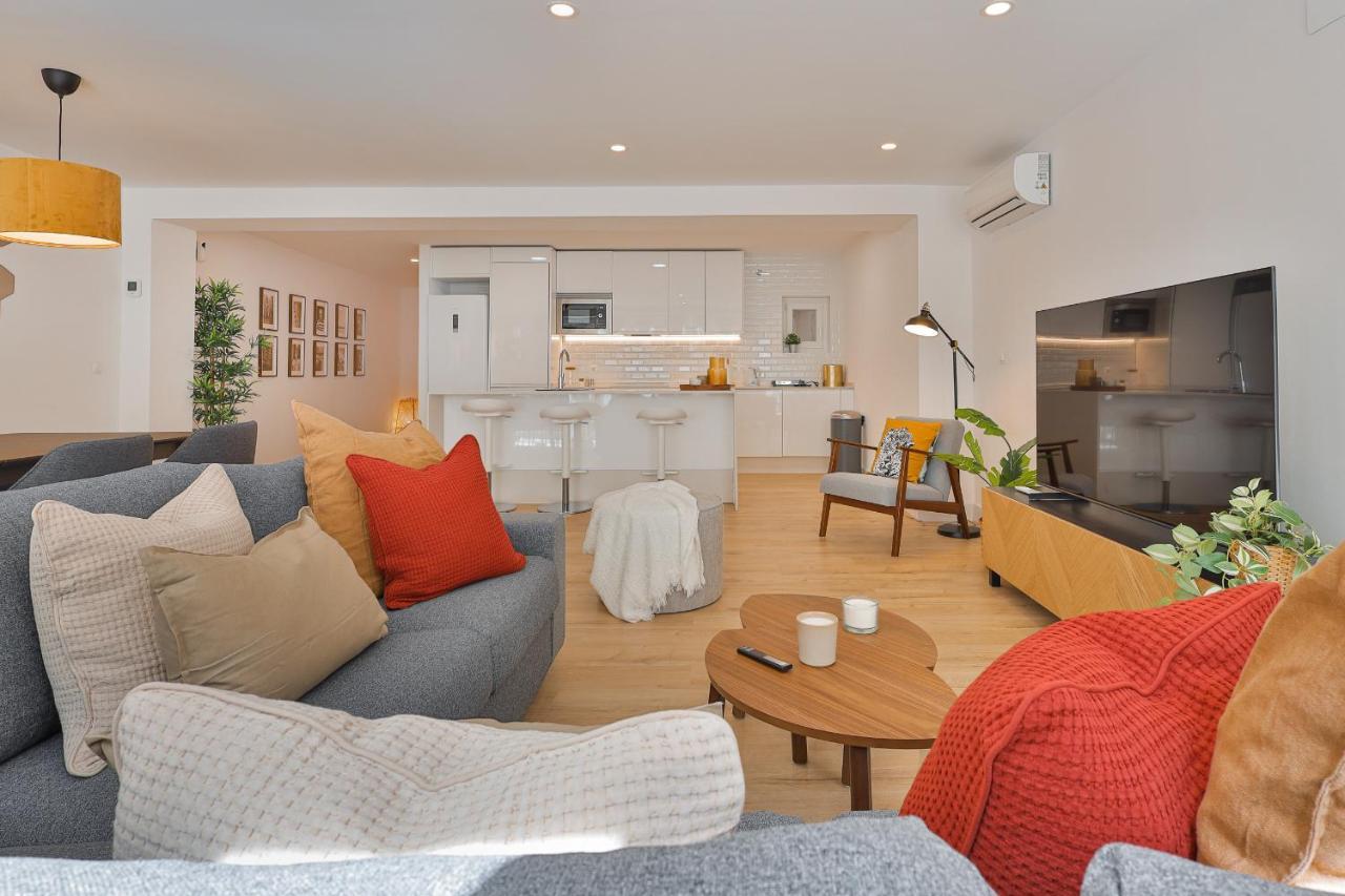 C26 Gorgeous 4 Bdrm In Plaza Uncibay Apartamento