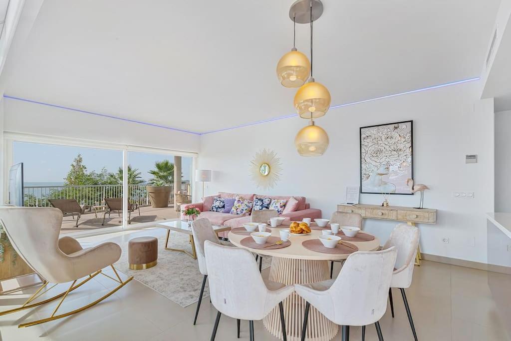 Leilighet Stylish With Oceanview