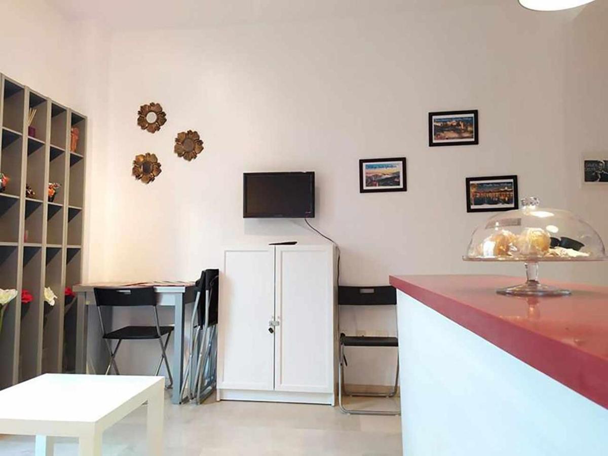 Apartment Charming Walk To Sights