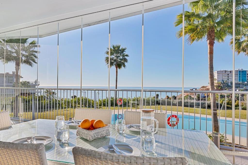 Leilighet Ocean & Pool View 3-bedroom Apt.