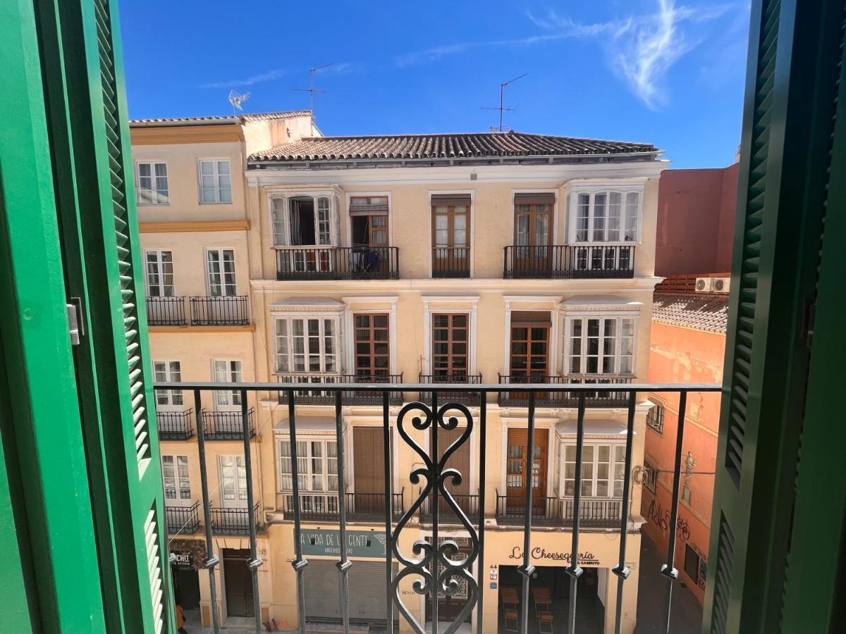 Apartamento Homely Carreteria Con Piscina Málaga