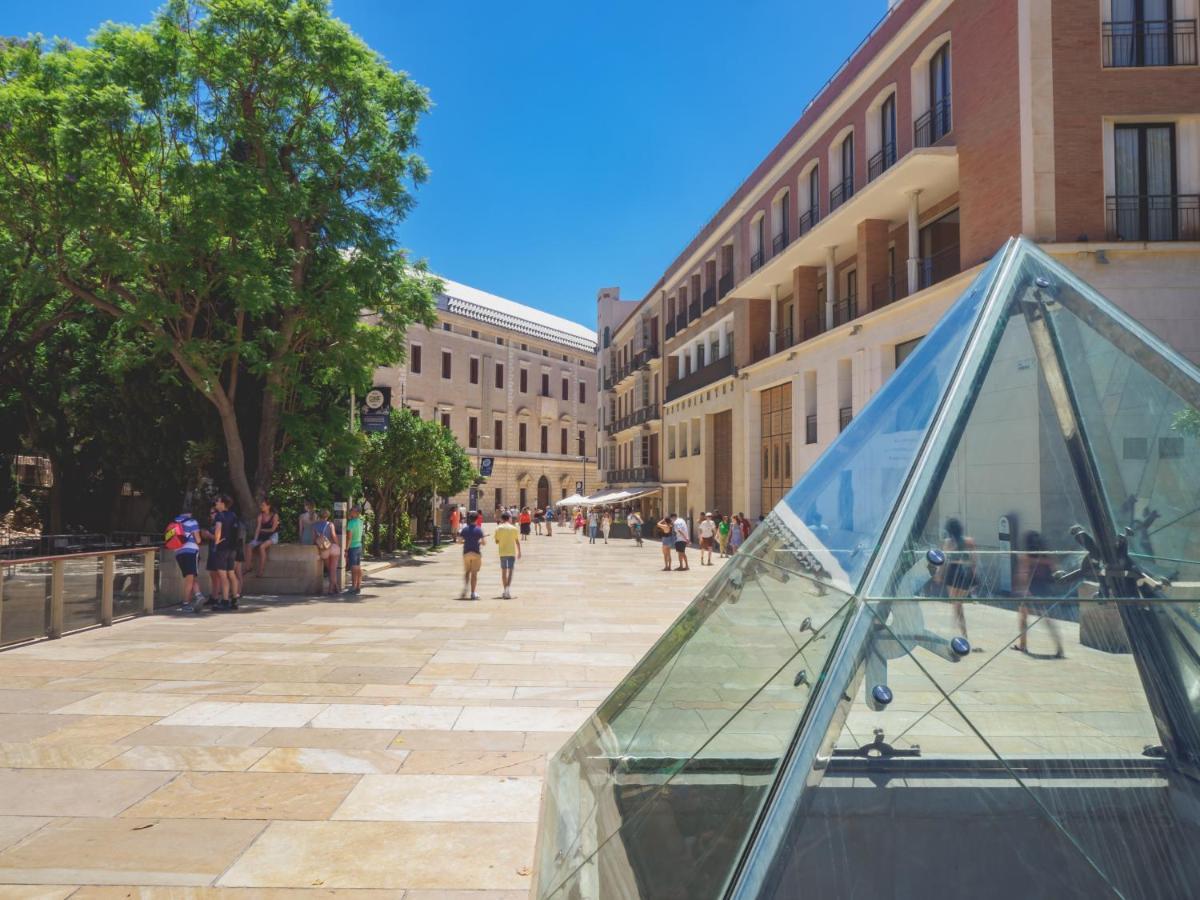 Cubo's Center El Molinillo Malaga