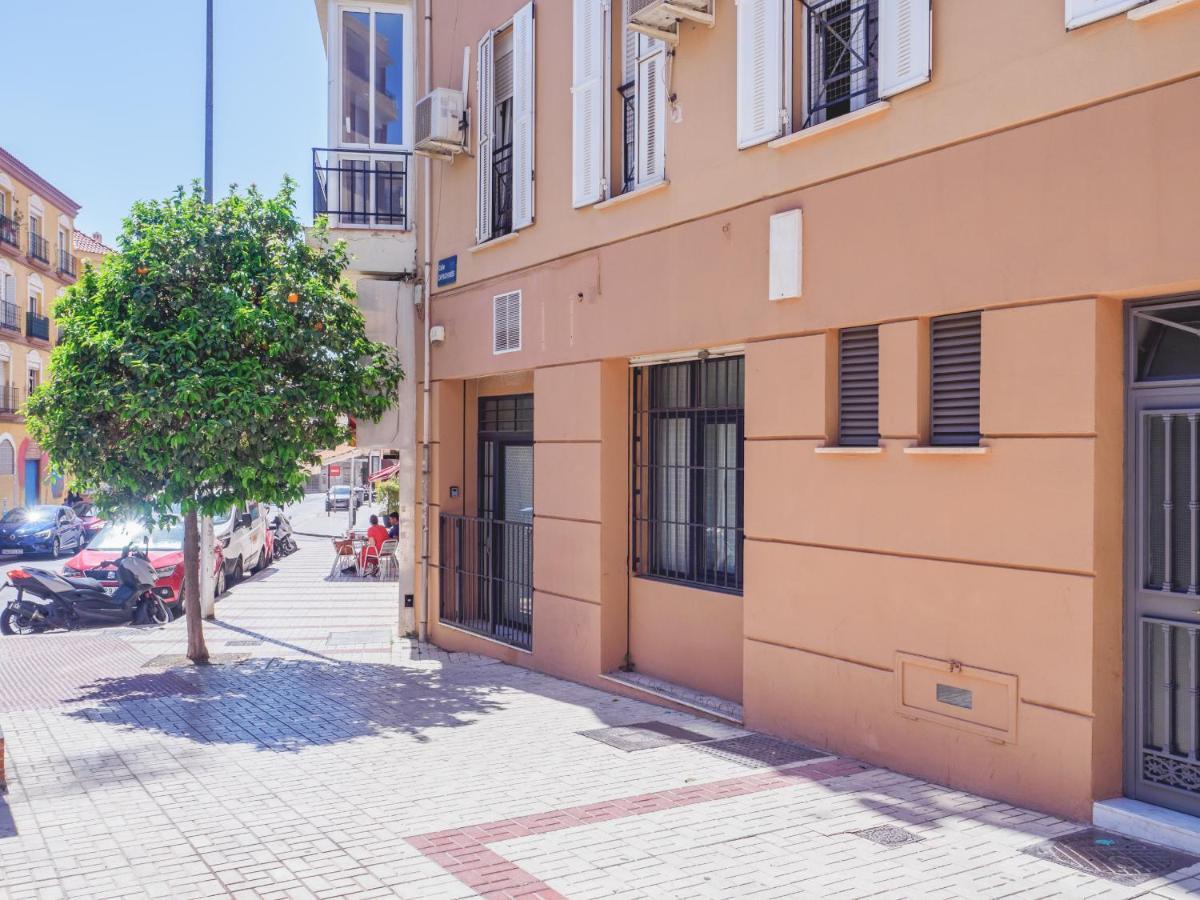 Cubo's Center El Molinillo Apartment