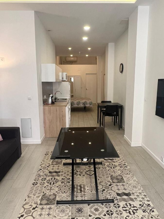 Hermoso Piso A 3 Min De La Estacion De Bus Y Tren Ave Apartamento Málaga