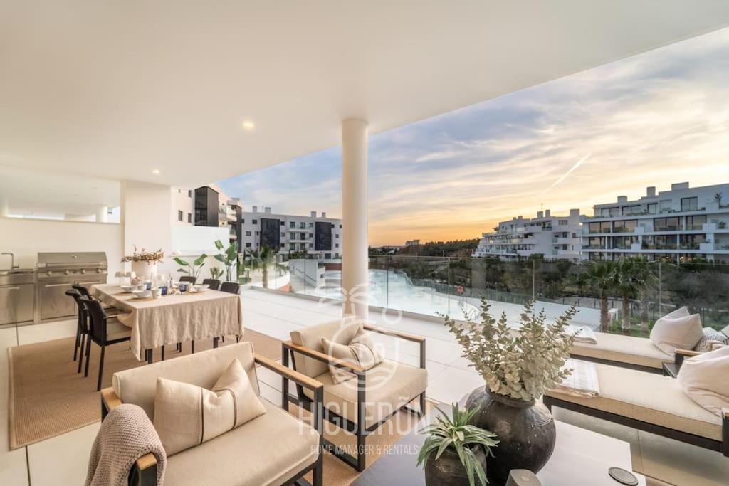 Higueronrentals Mikero Appartement *
