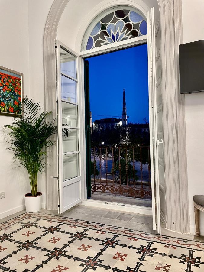 Apartamento Picasso's Deluxe Puerta