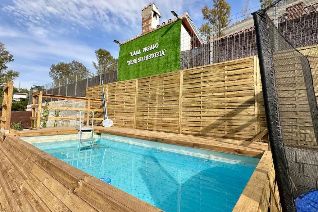 De Diseno Con Piscina Y Barbacoa * Malaga