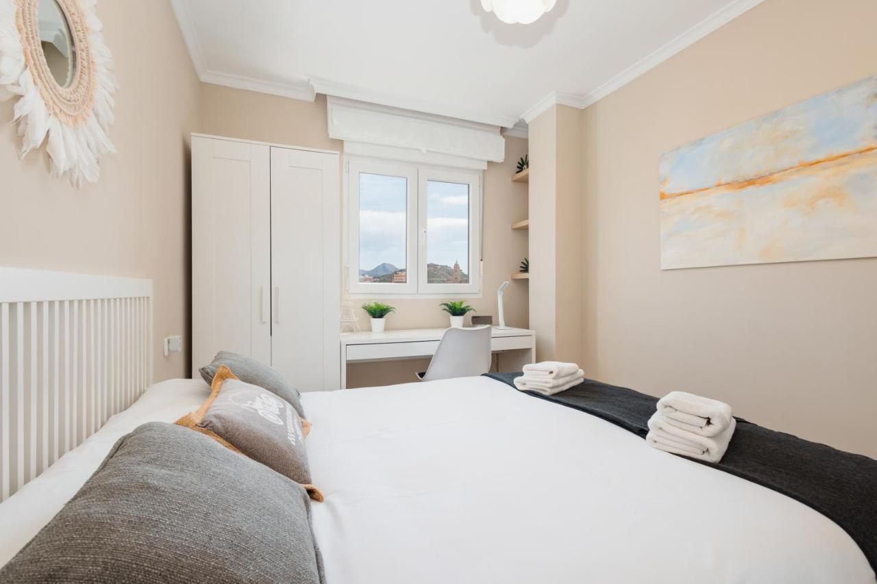 Leilighet In The Historic Center Of Malaga, Very Close To The And The Ave Train Station, With Private Parking Málaga