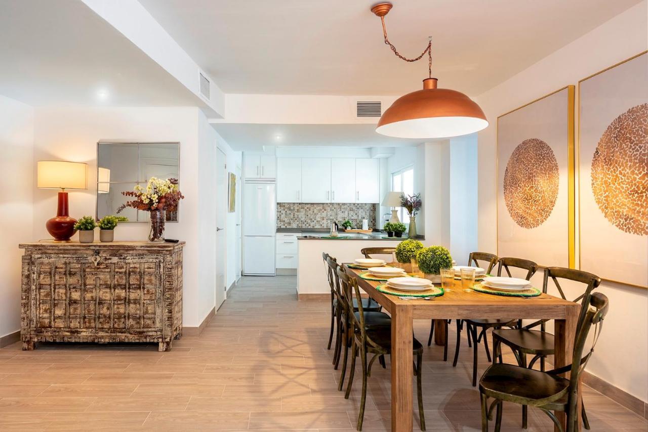 Appartamento Genteel Plaza De Flores
