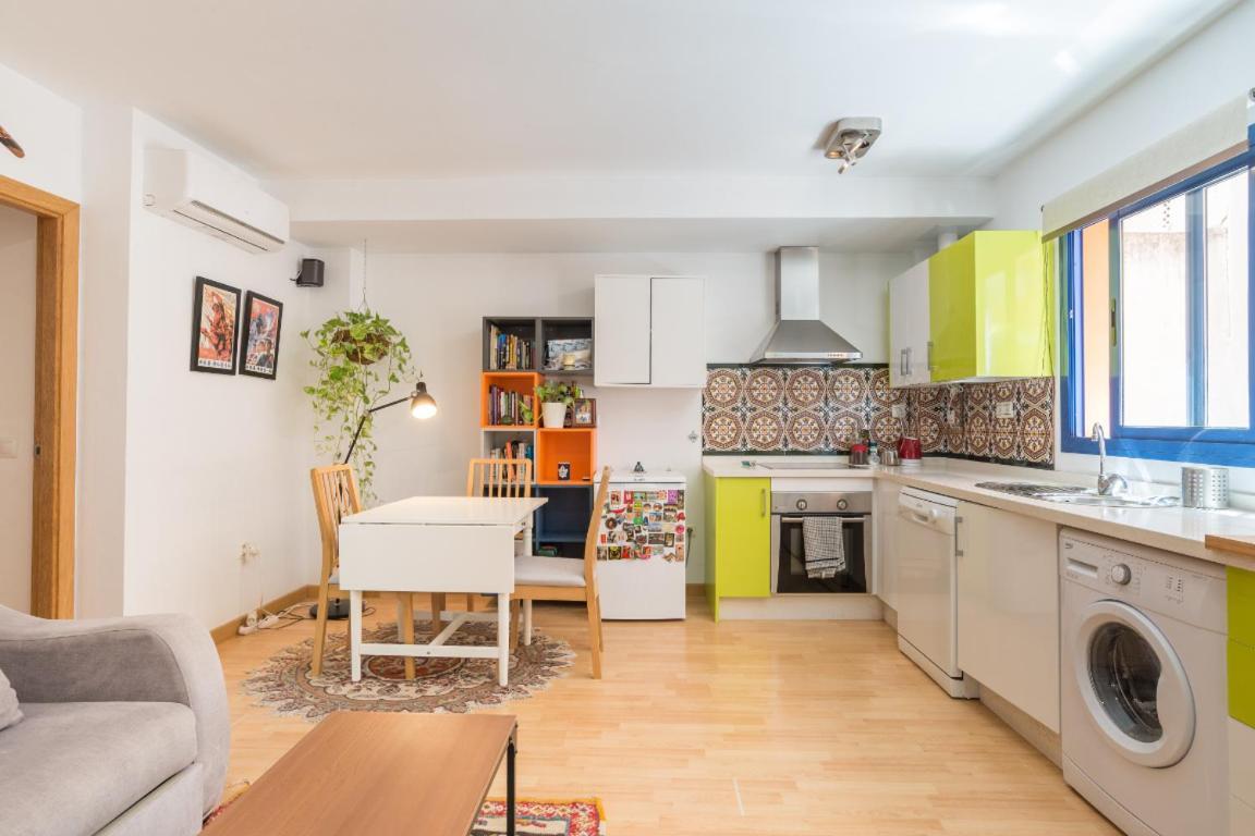 Apartamento Calle Fernando El Católico Málaga