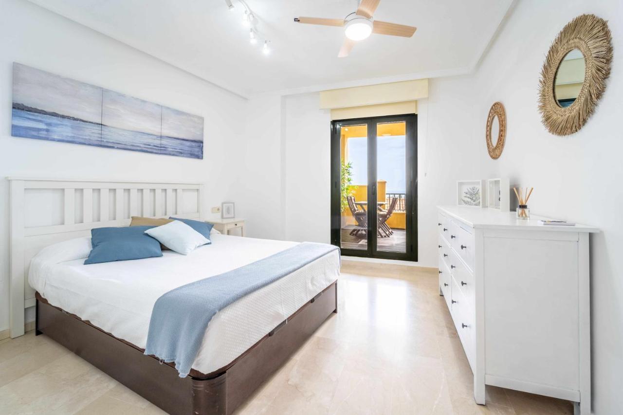 Concha Bonito Apartamento Con Piscina Y Terraza Appartement