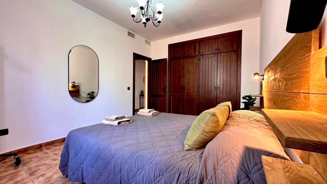 El Parral - Piscina Y Sala De Cine Holiday home *