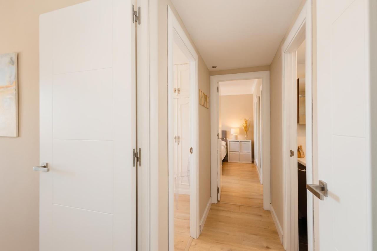 Leilighet In The Historic Center Of Malaga, Very Close To The And The Ave Train Station, With Private Parking *