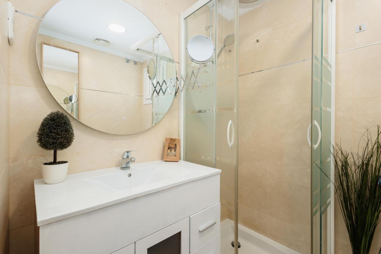 Leilighet In The Historic Center Of Malaga, Very Close To The And The Ave Train Station, With Private Parking