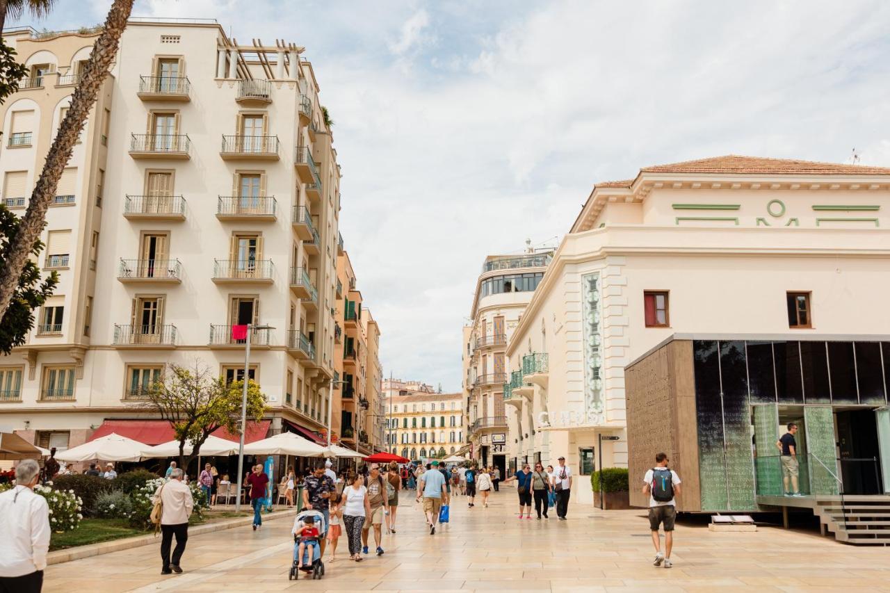 In The Historic Center Of Malaga, Very Close To The And The Ave Train Station, With Private Parking Leilighet