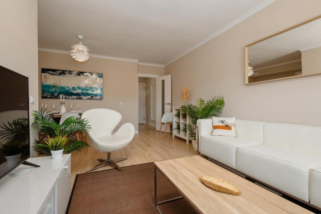 Leilighet In The Historic Center Of Malaga, Very Close To The And The Ave Train Station, With Private Parking Málaga