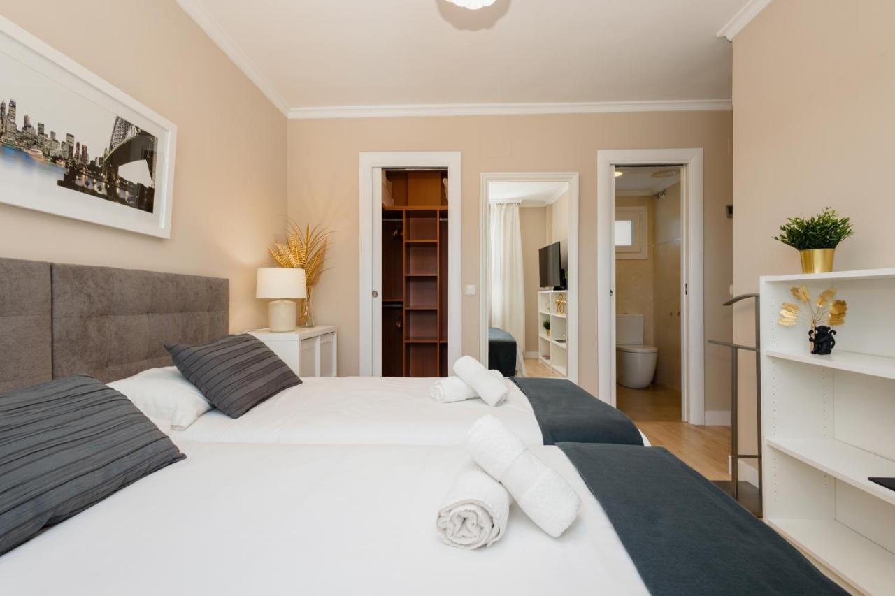 In The Historic Center Of Malaga, Very Close To The And The Ave Train Station, With Private Parking Leilighet *