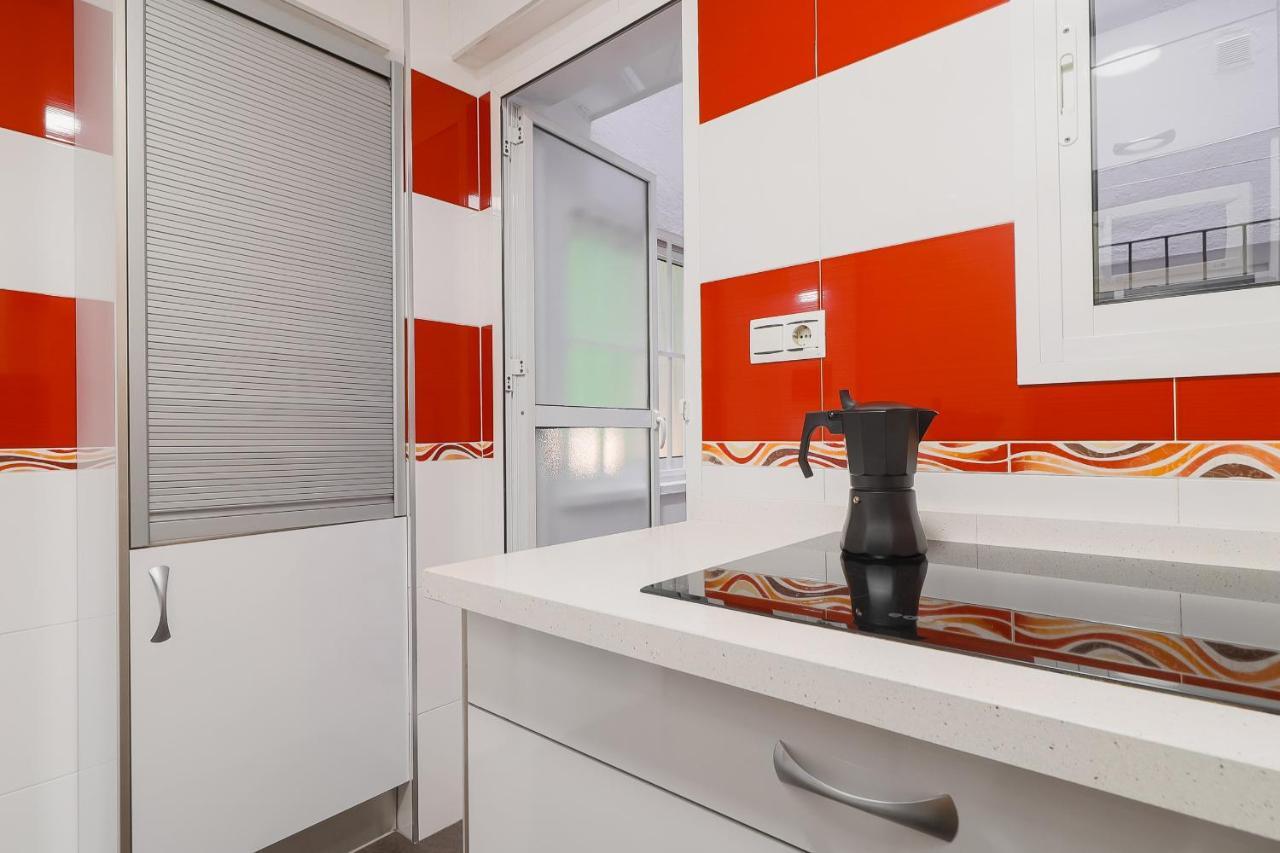C29 Beutiful & Shiny 4 Bdrm *