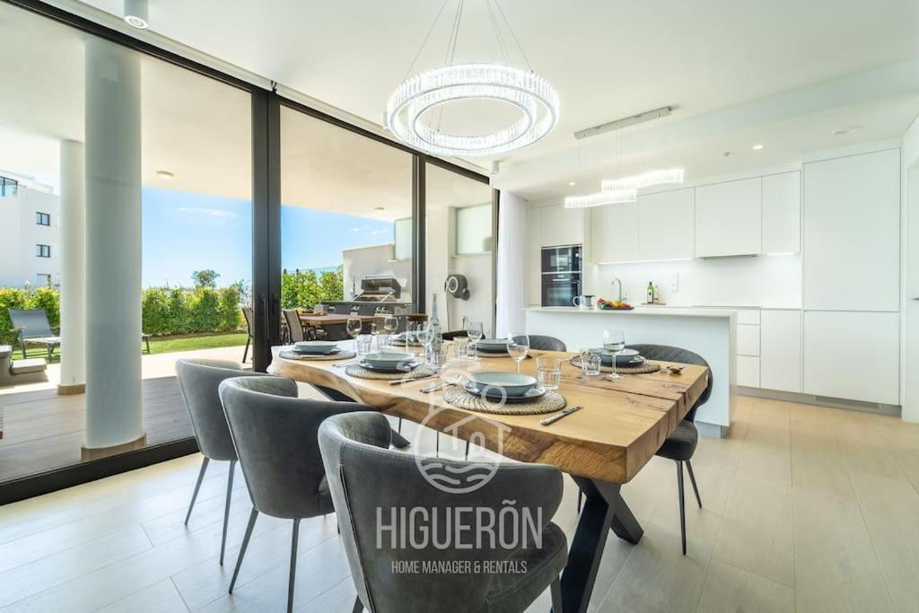 Higueronrentals Greenhouse Apartment Málaga