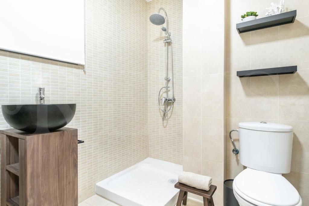 Chic Intimate In The Heart Of By Rems Apartment